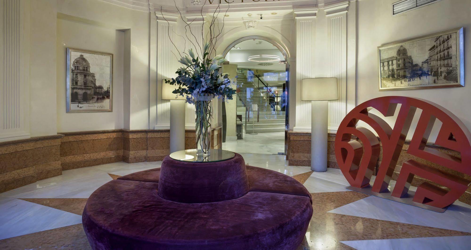 Nh Collection Victoria Hotel Granada Exterior photo